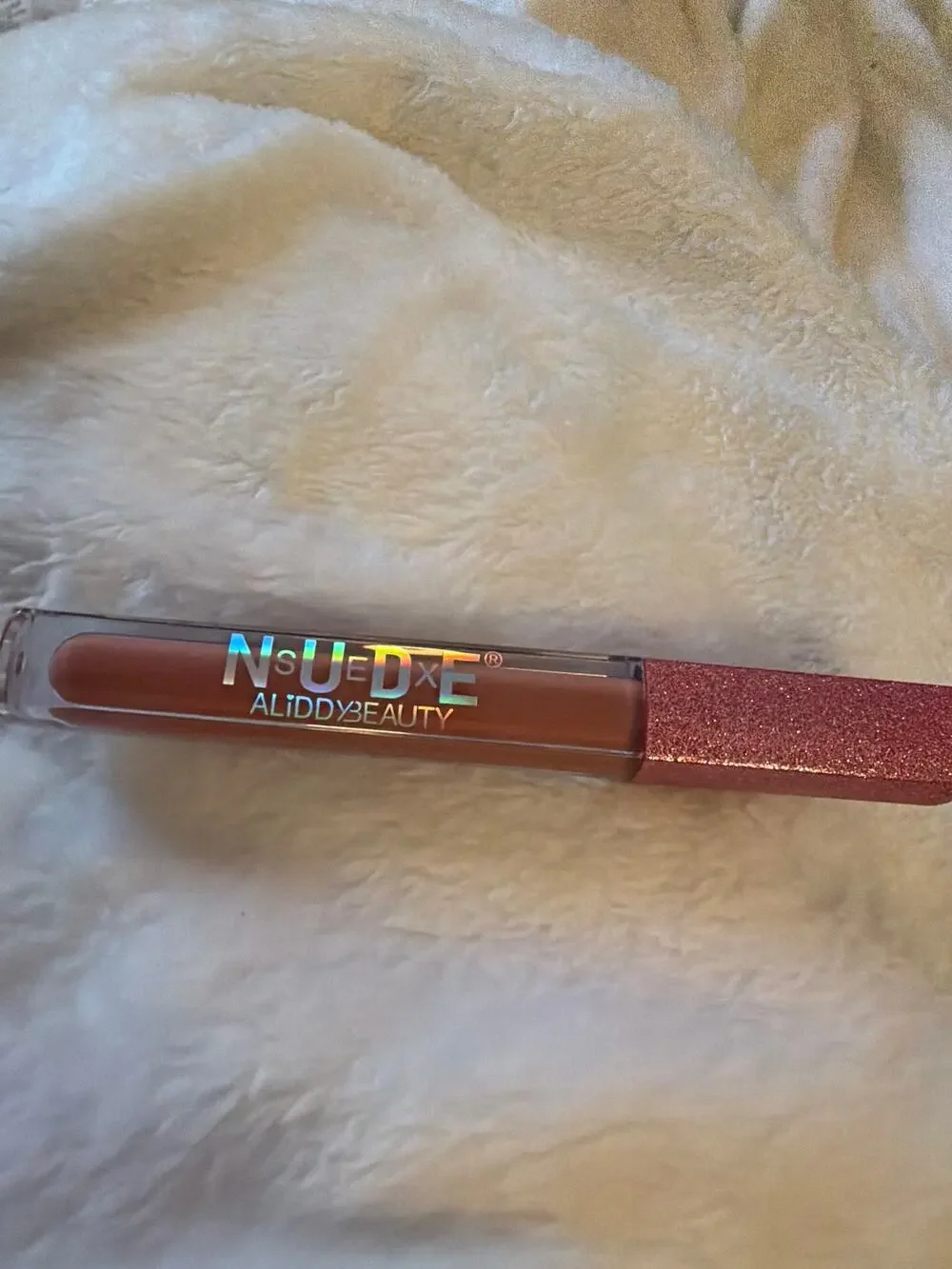 Aliddy Beauty NSUEDXE Nude Liquid Lipstick Lip Gloss Rose Gold Glitter Cap
